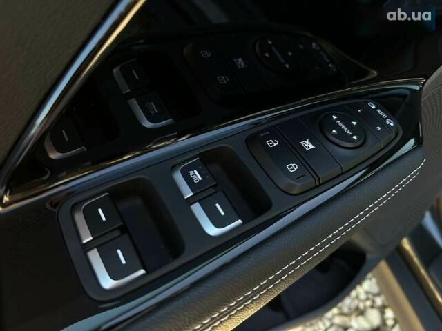 Киа Niro, объемом двигателя 0 л и пробегом 37 тыс. км за 23600 $, фото 3 на Automoto.ua