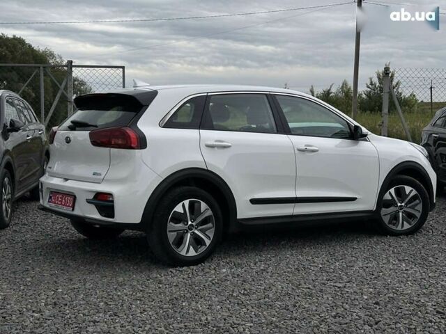 Киа Niro, объемом двигателя 0 л и пробегом 98 тыс. км за 19550 $, фото 26 на Automoto.ua
