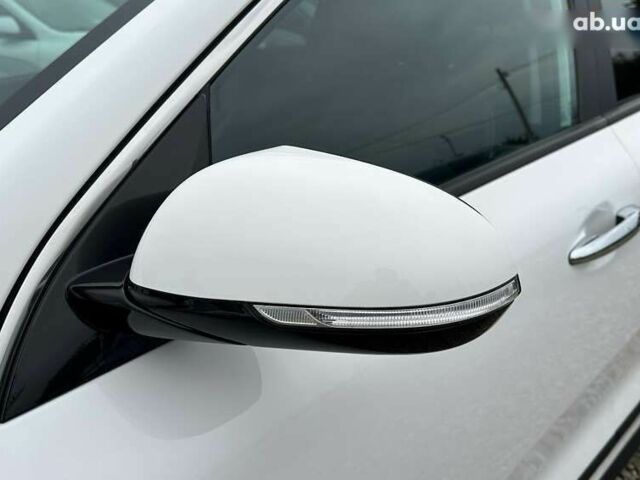 Кіа Niro, об'ємом двигуна 0 л та пробігом 56 тис. км за 24400 $, фото 11 на Automoto.ua