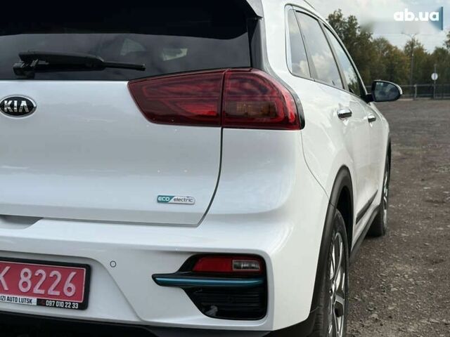 Киа Niro 2021 в Луцке на Automoto.ua Киа Niro, объемом двигателя 0 л и пробегом 82 тыс. км за 21627 $, фото 12 на Automoto.ua