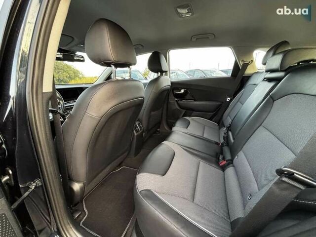 Киа Niro, объемом двигателя 0 л и пробегом 112 тыс. км за 18800 $, фото 10 на Automoto.ua