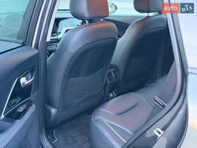 Кіа Niro, об'ємом двигуна 0 л та пробігом 58 тис. км за 22800 $, фото 11 на Automoto.ua