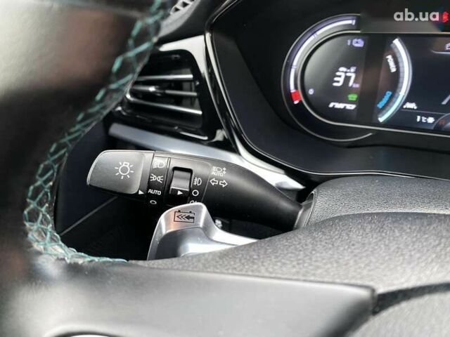 Киа Niro, объемом двигателя 0 л и пробегом 73 тыс. км за 19900 $, фото 29 на Automoto.ua