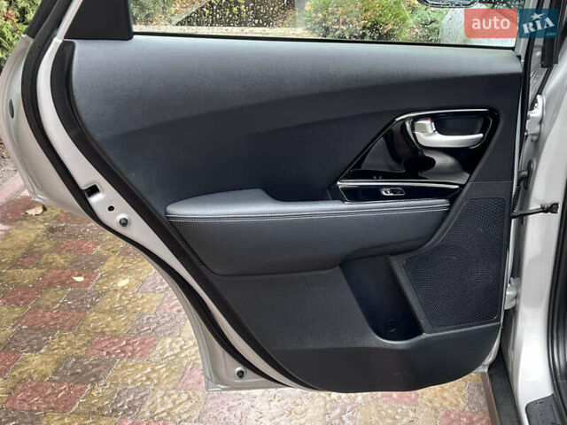 Киа Niro, объемом двигателя 0 л и пробегом 89 тыс. км за 18500 $, фото 38 на Automoto.ua