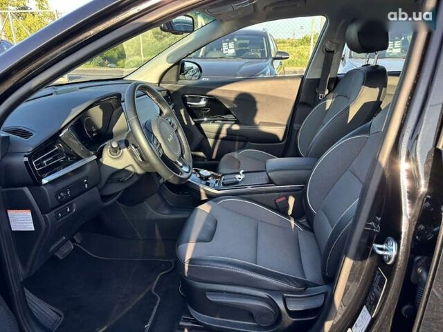 Киа Niro, объемом двигателя 0 л и пробегом 55 тыс. км за 22400 $, фото 13 на Automoto.ua