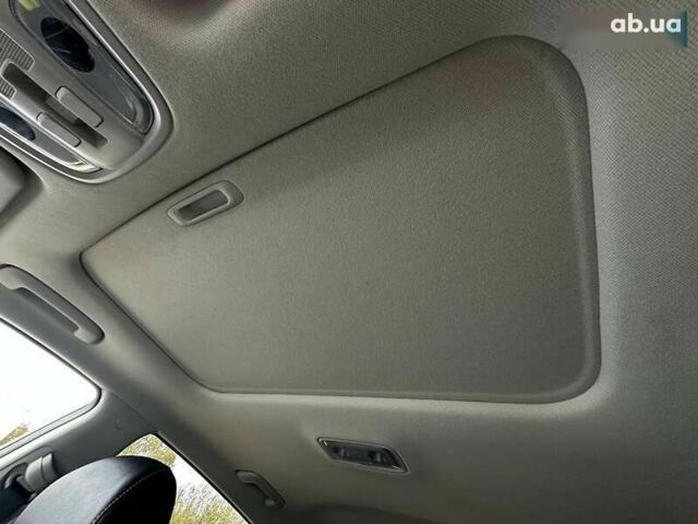 Киа Niro, объемом двигателя 0 л и пробегом 57 тыс. км за 23700 $, фото 6 на Automoto.ua