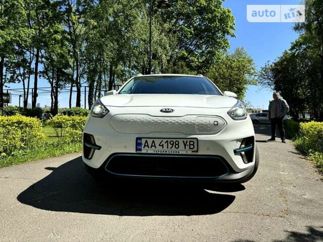 Киа Niro, объемом двигателя 0 л и пробегом 40 тыс. км за 19500 $, фото 1 на Automoto.ua
