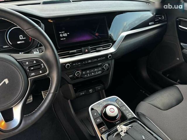Киа Niro, объемом двигателя 0 л и пробегом 72 тыс. км за 23600 $, фото 25 на Automoto.ua
