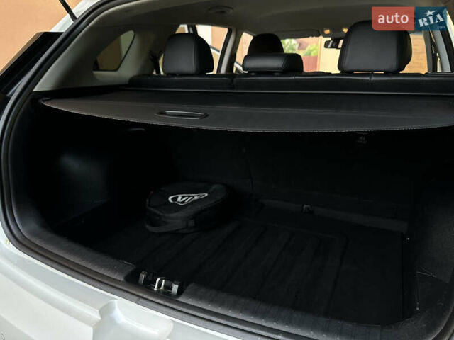Киа Niro, объемом двигателя 0 л и пробегом 55 тыс. км за 17999 $, фото 93 на Automoto.ua
