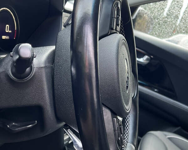Киа Niro, объемом двигателя 0 л и пробегом 89 тыс. км за 18500 $, фото 22 на Automoto.ua
