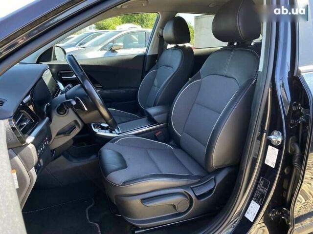Киа Niro, объемом двигателя 0 л и пробегом 105 тыс. км за 22500 $, фото 29 на Automoto.ua