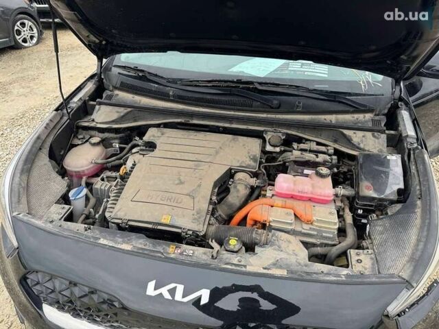 Киа Niro, объемом двигателя 0 л и пробегом 61 тыс. км за 14900 $, фото 15 на Automoto.ua