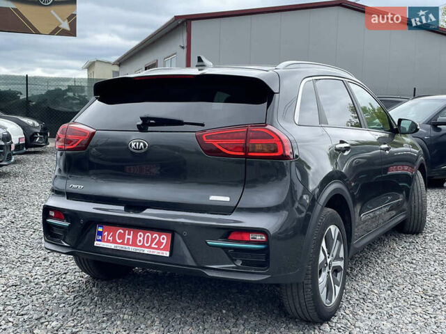 Киа Niro, объемом двигателя 0 л и пробегом 105 тыс. км за 20350 $, фото 22 на Automoto.ua