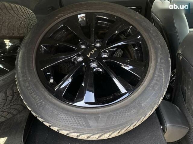 Киа Niro, объемом двигателя 0 л и пробегом 47 тыс. км за 23900 $, фото 7 на Automoto.ua