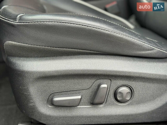 Киа Niro, объемом двигателя 0 л и пробегом 167 тыс. км за 19500 $, фото 18 на Automoto.ua