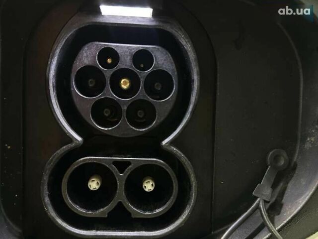 Кіа Niro, об'ємом двигуна 0 л та пробігом 35 тис. км за 24400 $, фото 21 на Automoto.ua