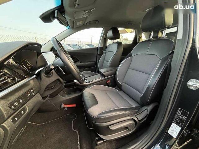 Киа Niro, объемом двигателя 0 л и пробегом 112 тыс. км за 18800 $, фото 15 на Automoto.ua