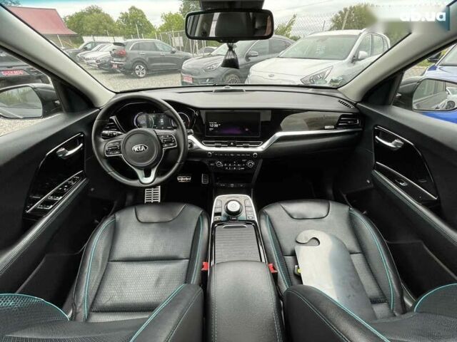 Киа Niro, объемом двигателя 0 л и пробегом 105 тыс. км за 20350 $, фото 24 на Automoto.ua