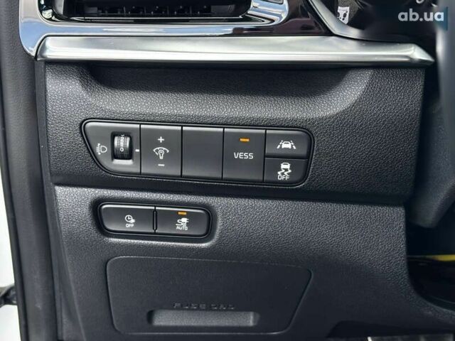 Киа Niro, объемом двигателя 0 л и пробегом 53 тыс. км за 19999 $, фото 18 на Automoto.ua