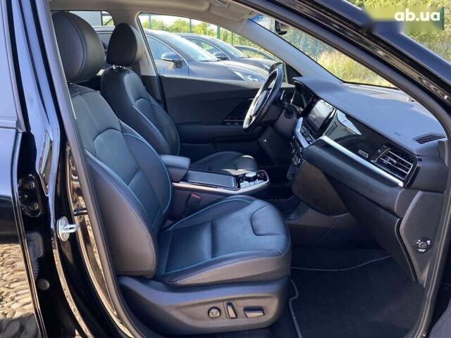 Киа Niro, объемом двигателя 0 л и пробегом 64 тыс. км за 23900 $, фото 5 на Automoto.ua