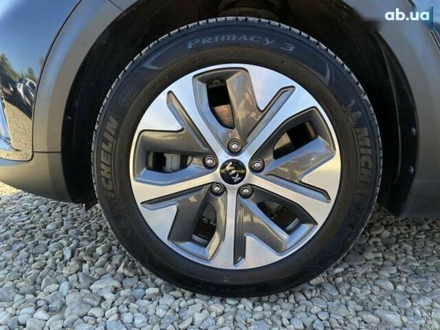 Киа Niro, объемом двигателя 0 л и пробегом 57 тыс. км за 23900 $, фото 28 на Automoto.ua