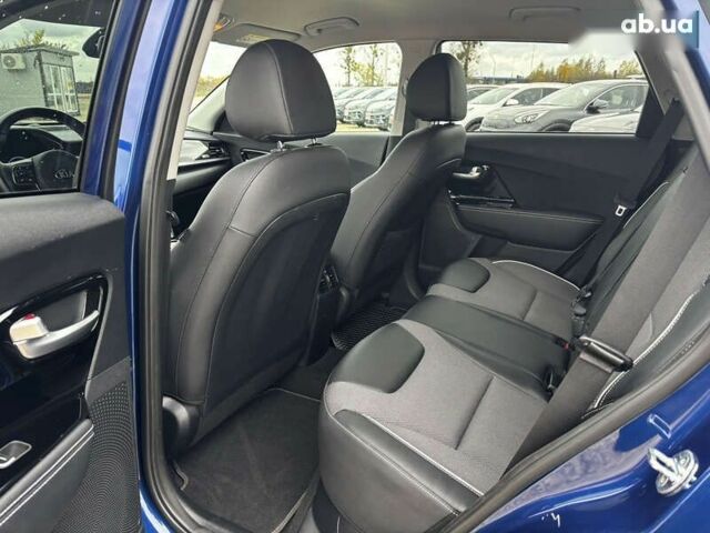 Киа Niro, объемом двигателя 0 л и пробегом 60 тыс. км за 21999 $, фото 17 на Automoto.ua