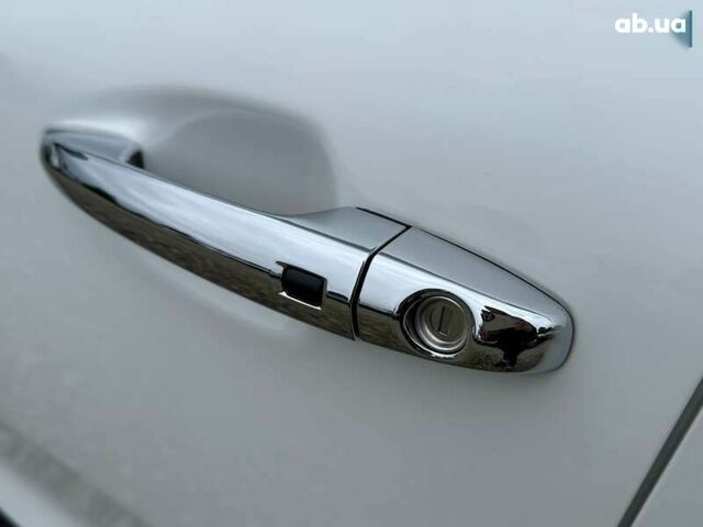 Кіа Niro, об'ємом двигуна 0 л та пробігом 56 тис. км за 24400 $, фото 13 на Automoto.ua