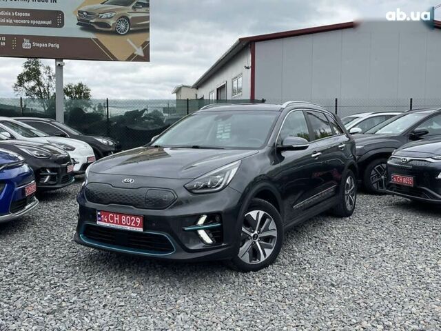 Киа Niro, объемом двигателя 0 л и пробегом 105 тыс. км за 20350 $, фото 3 на Automoto.ua