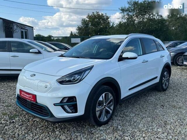 Кіа Niro, об'ємом двигуна 0 л та пробігом 59 тис. км за 23800 $, фото 10 на Automoto.ua
