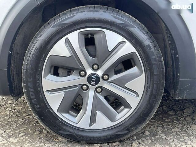 Кіа Niro, об'ємом двигуна 0 л та пробігом 69 тис. км за 20323 $, фото 21 на Automoto.ua