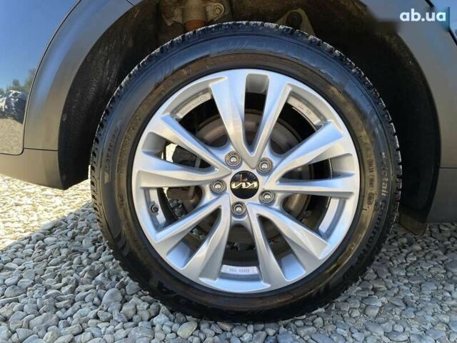 Кіа Niro, об'ємом двигуна 0 л та пробігом 105 тис. км за 21500 $, фото 24 на Automoto.ua