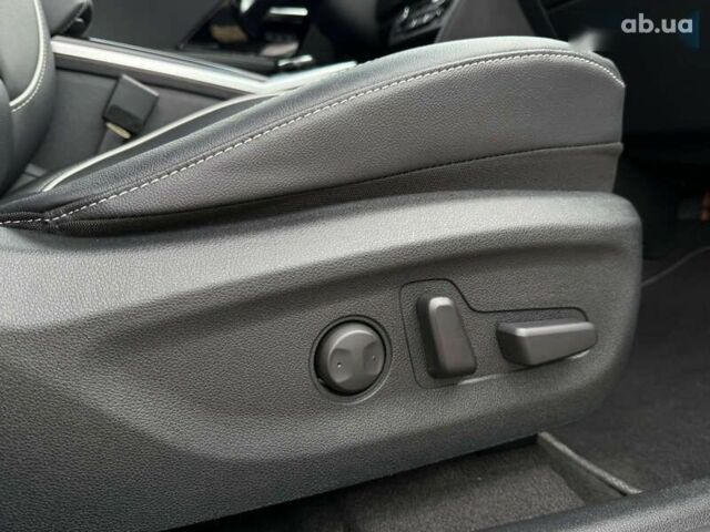 Киа Niro, объемом двигателя 0 л и пробегом 54 тыс. км за 24700 $, фото 5 на Automoto.ua