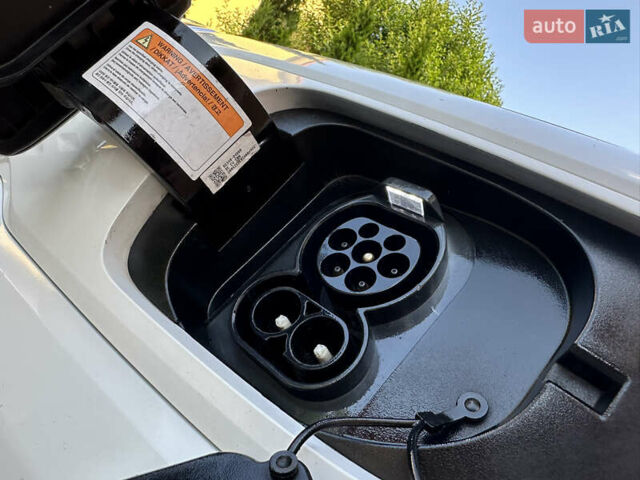 Киа Niro, объемом двигателя 0 л и пробегом 55 тыс. км за 17999 $, фото 19 на Automoto.ua