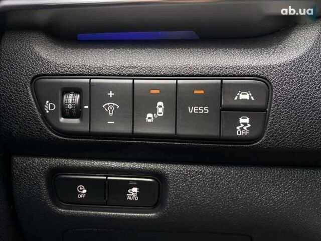 Киа Niro, объемом двигателя 0 л и пробегом 56 тыс. км за 22900 $, фото 9 на Automoto.ua