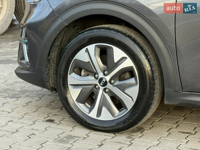 Кіа Niro, об'ємом двигуна 0 л та пробігом 84 тис. км за 19200 $, фото 12 на Automoto.ua