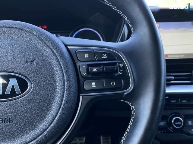 Киа Niro, объемом двигателя 0 л и пробегом 57 тыс. км за 23900 $, фото 9 на Automoto.ua