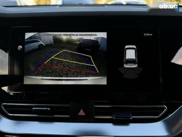 Кіа Niro, об'ємом двигуна 0 л та пробігом 59 тис. км за 23800 $, фото 4 на Automoto.ua
