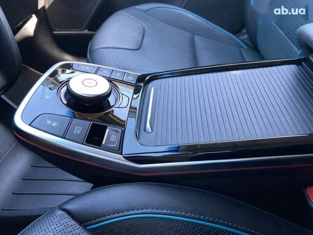 Киа Niro, объемом двигателя 0 л и пробегом 64 тыс. км за 23900 $, фото 10 на Automoto.ua