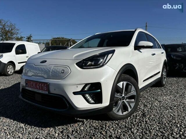 Кіа Niro, об'ємом двигуна 0 л та пробігом 53 тис. км за 20950 $, фото 3 на Automoto.ua
