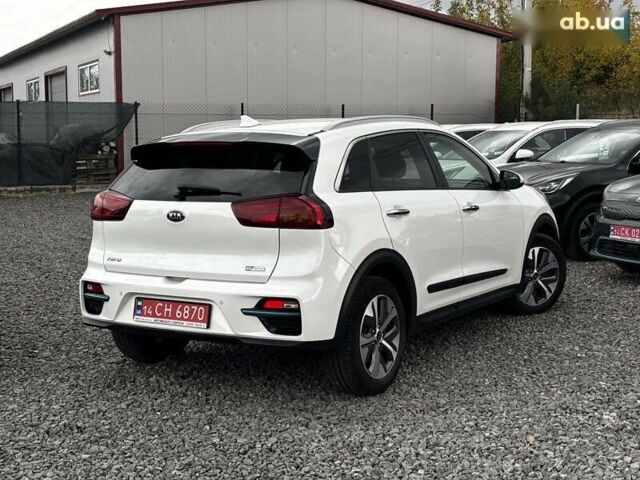 Киа Niro, объемом двигателя 0 л и пробегом 48 тыс. км за 24350 $, фото 8 на Automoto.ua
