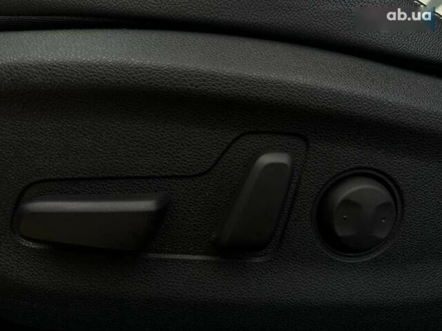 Кіа Niro, об'ємом двигуна 0 л та пробігом 57 тис. км за 24700 $, фото 19 на Automoto.ua