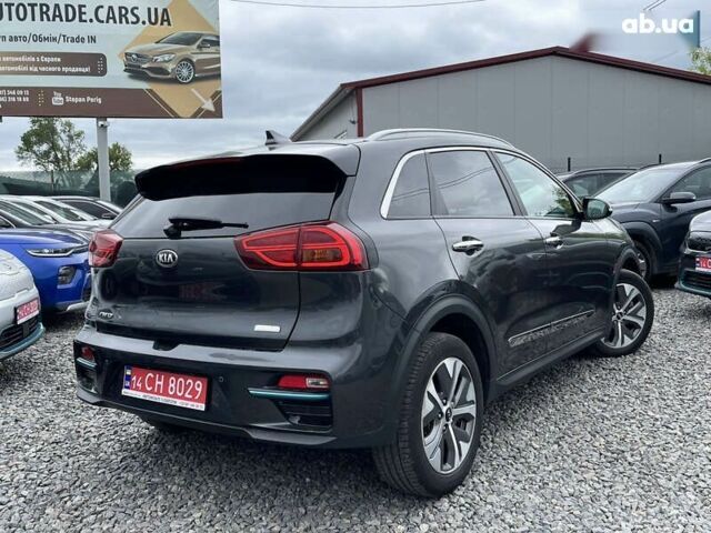 Киа Niro, объемом двигателя 0 л и пробегом 105 тыс. км за 20200 $, фото 14 на Automoto.ua
