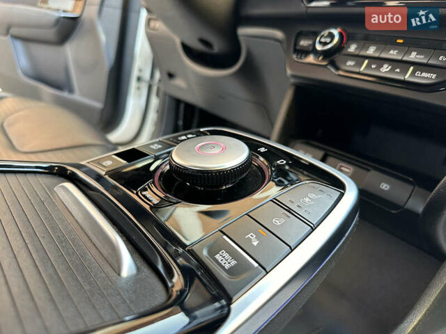Киа Niro, объемом двигателя 0 л и пробегом 55 тыс. км за 17999 $, фото 84 на Automoto.ua