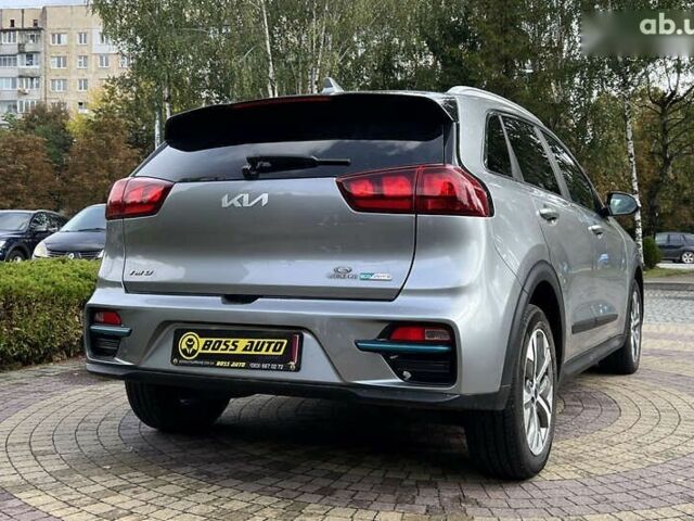 Киа Niro, объемом двигателя 0 л и пробегом 54 тыс. км за 22650 $, фото 6 на Automoto.ua