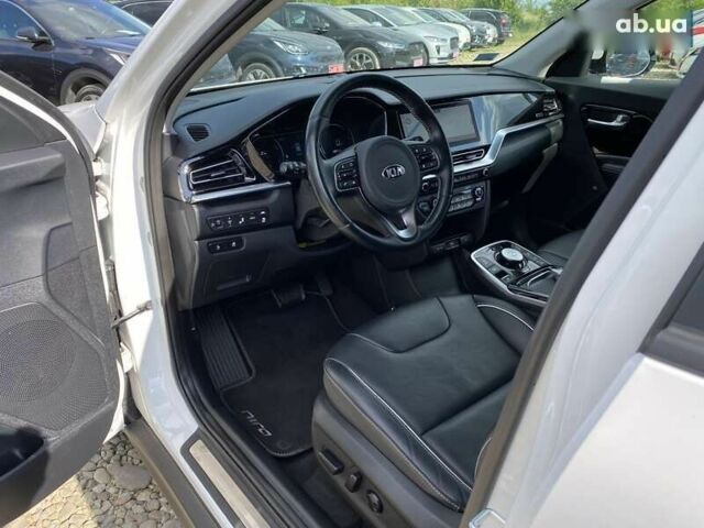 Киа Niro, объемом двигателя 0 л и пробегом 112 тыс. км за 21900 $, фото 3 на Automoto.ua