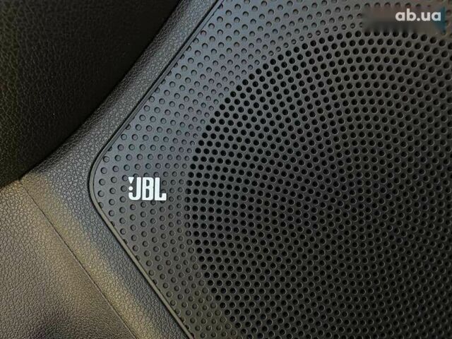 Киа Niro, объемом двигателя 0 л и пробегом 37 тыс. км за 23600 $, фото 4 на Automoto.ua