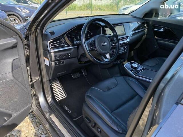 Киа Niro, объемом двигателя 0 л и пробегом 67 тыс. км за 23400 $, фото 3 на Automoto.ua