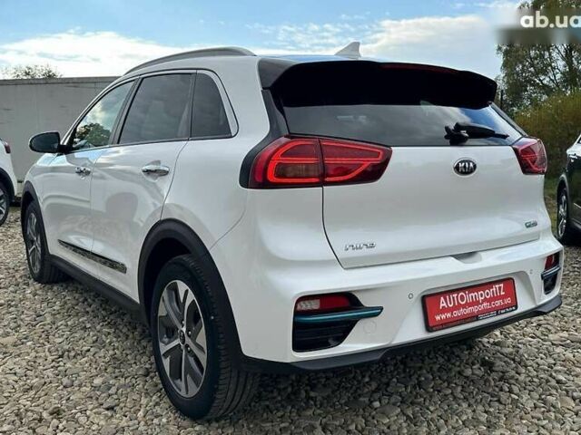 Киа Niro, объемом двигателя 0 л и пробегом 62 тыс. км за 23500 $, фото 21 на Automoto.ua