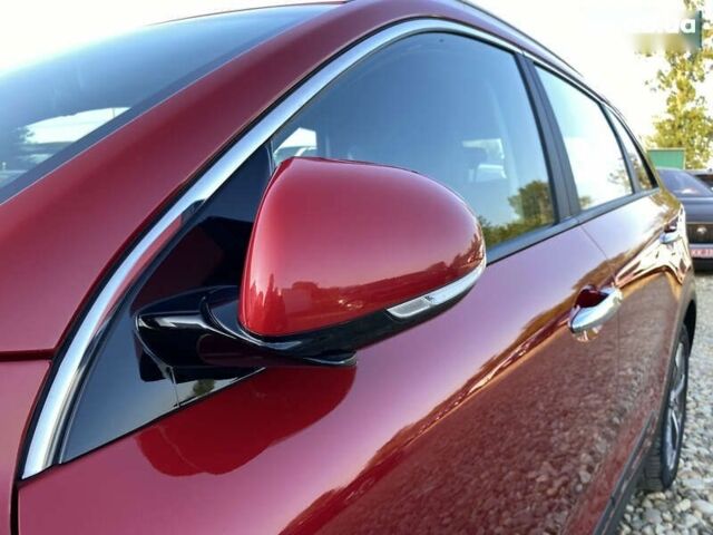 Киа Niro, объемом двигателя 0 л и пробегом 111 тыс. км за 20300 $, фото 25 на Automoto.ua