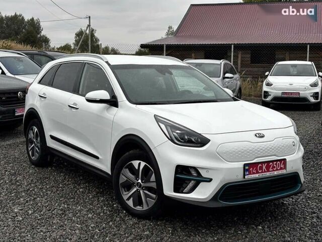 Киа Niro, объемом двигателя 0 л и пробегом 75 тыс. км за 21650 $, фото 3 на Automoto.ua